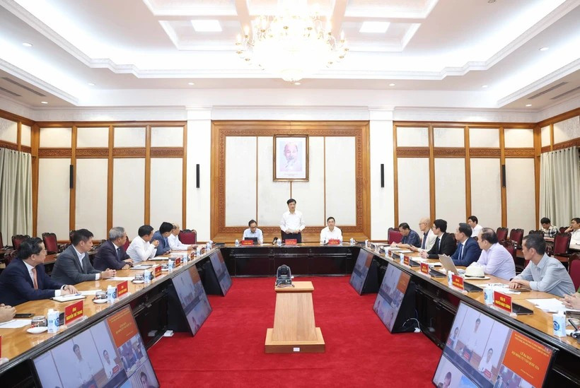 8 giáo sư vào Hội đồng tư vấn quốc gia về khoa học công nghệ