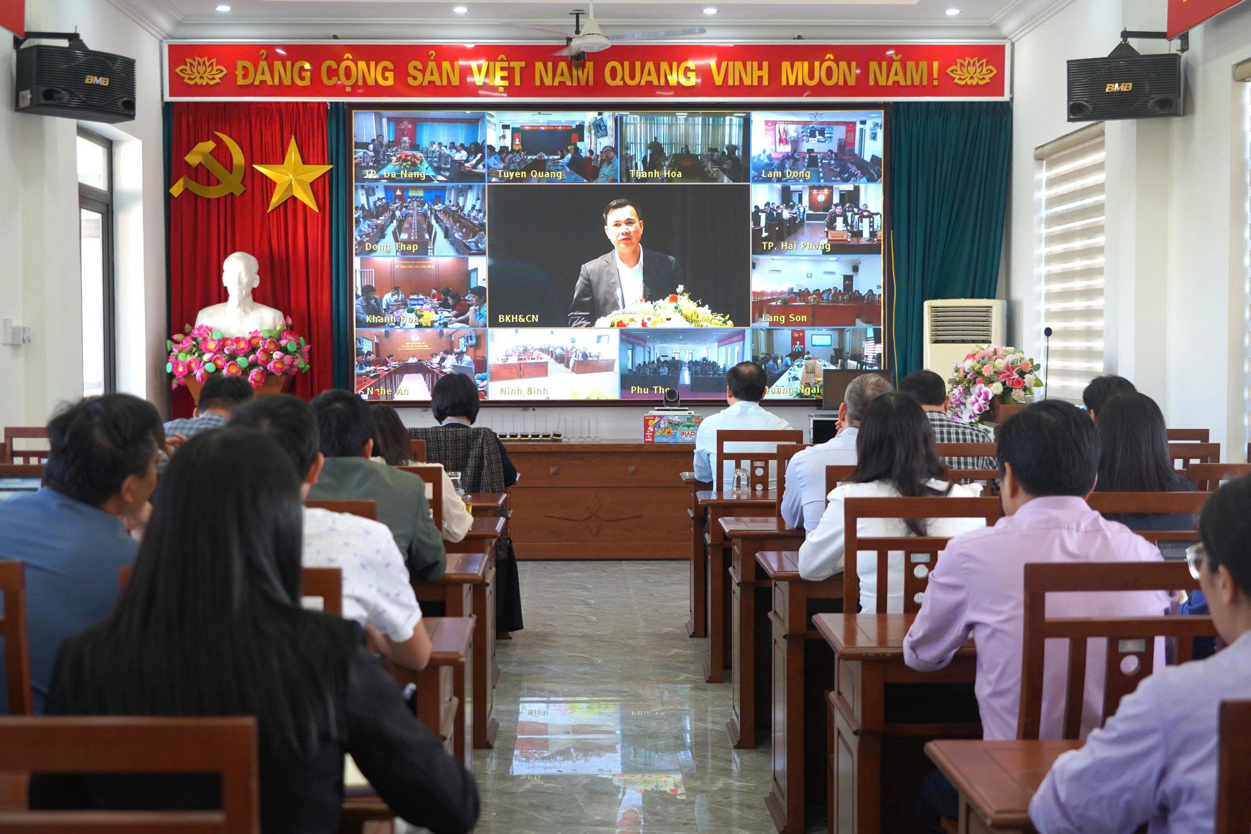 Sở KH&CN Hưng Yên: Tổ chức điểm cầu dự Hội nghị tập huấn Quản lý nhà nước trong lĩnh vực khoa học và công nghệ