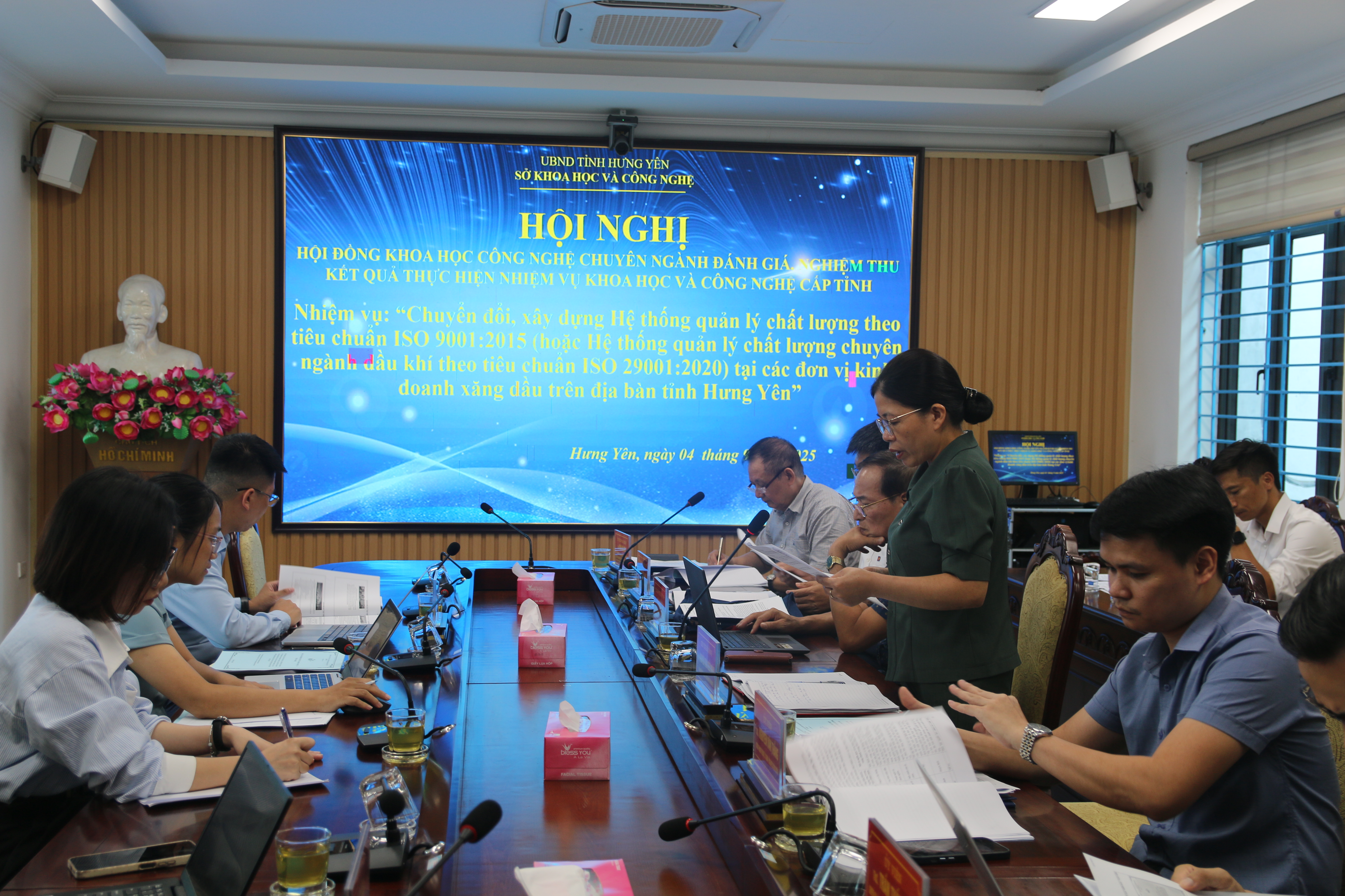 Hội Nghị hội đồng khoa học và công nghệ chuyên ngành đánh giá, nghiệm thu kết quả nhiệm vụ “Nghiên cứu áp dụng hệ thống quản lý, tiêu chuẩn, công cụ nâng cao hiệu quả sản xuất, kinh doanh của các hợp tác xã trên địa bàn tỉnh Hưng Yên”