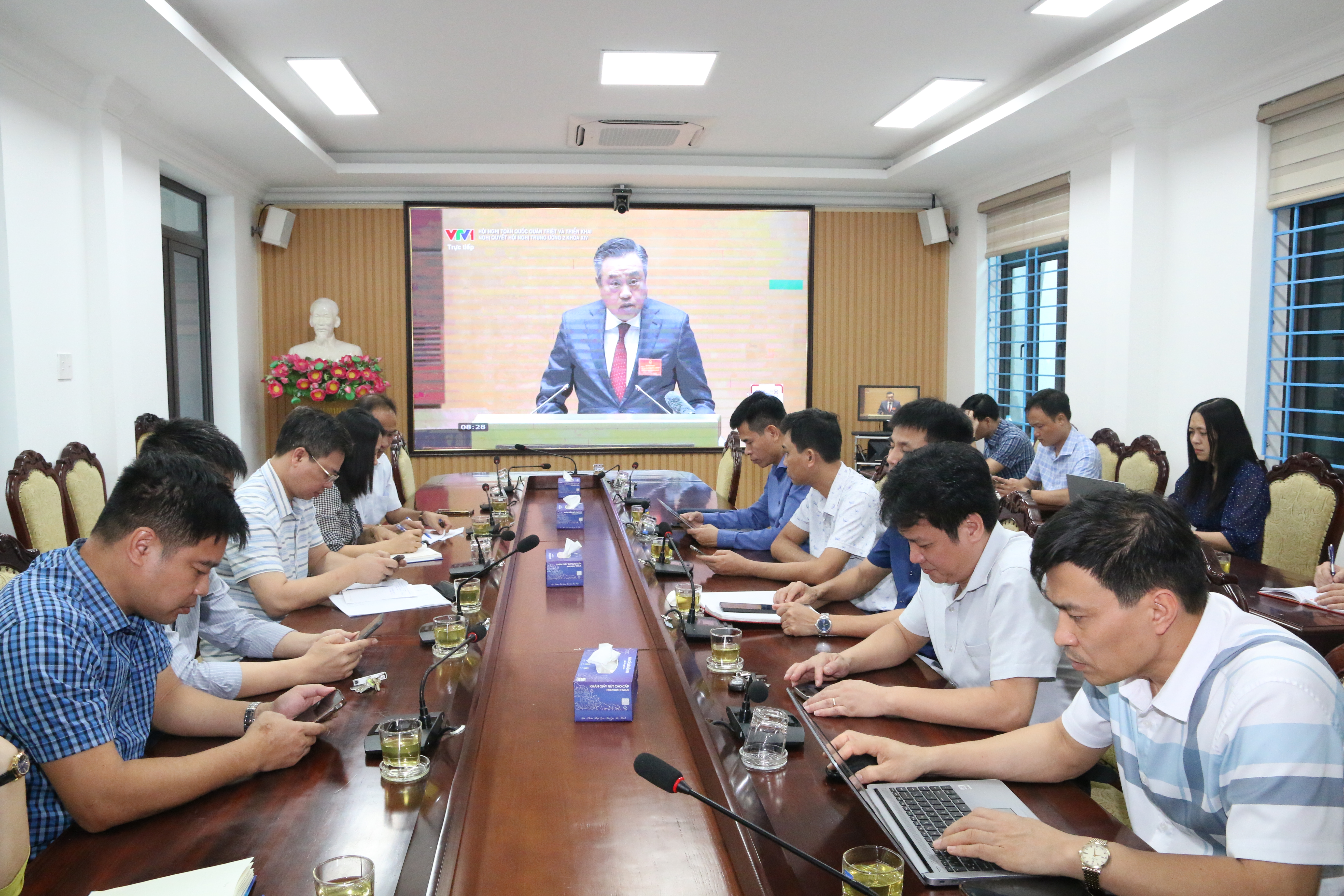 Sở Khoa học và Công nghệ Hưng Yên tham dự Hội nghị trực tuyến toàn quốc quán triệt Nghị quyết Trung ương 2 khóa XIV