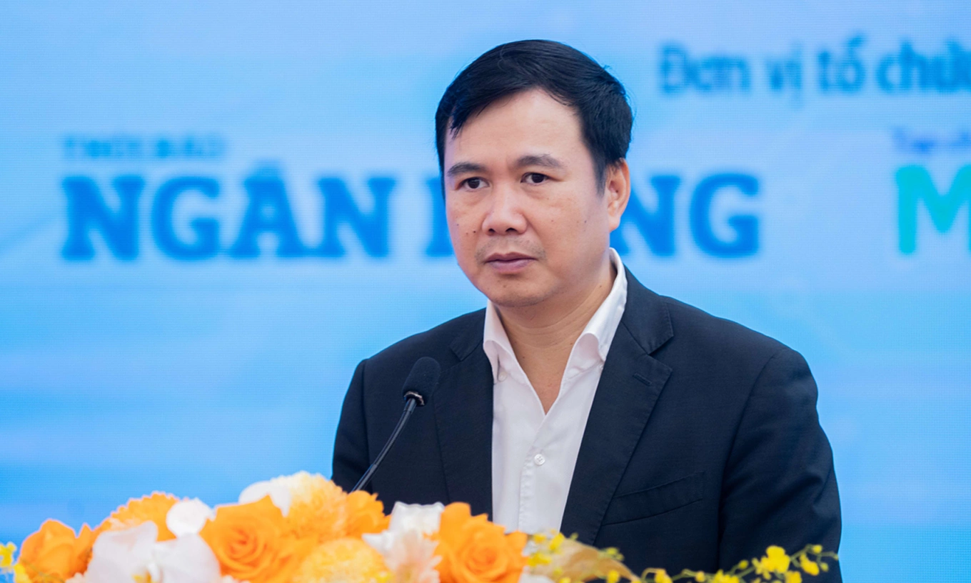 Thứ trưởng Bùi Thế Duy: Trường đại học cần trang bị kỹ năng công nghệ
