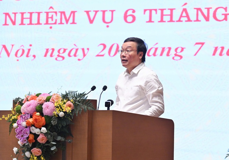 Tinh gọn bộ máy, đẩy mạnh phân cấp, tăng tốc cải cách hành chính