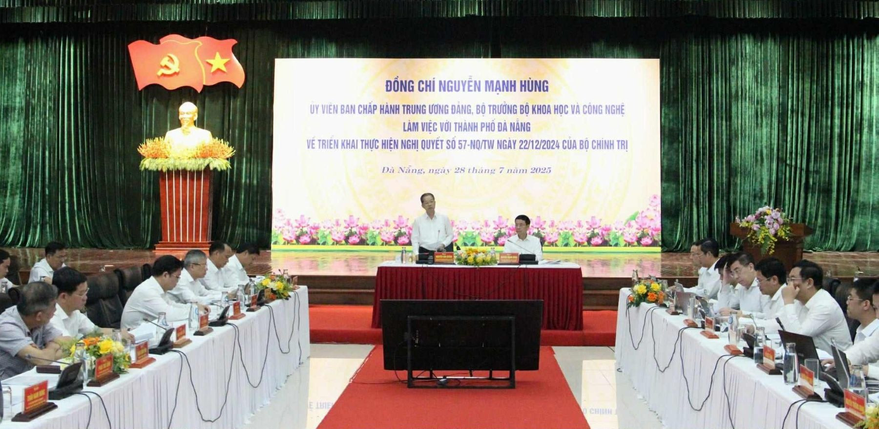 Bộ trưởng Nguyễn Mạnh Hùng: Trung ương cử cán bộ về địa phương, làm xong mới 'rút quân'