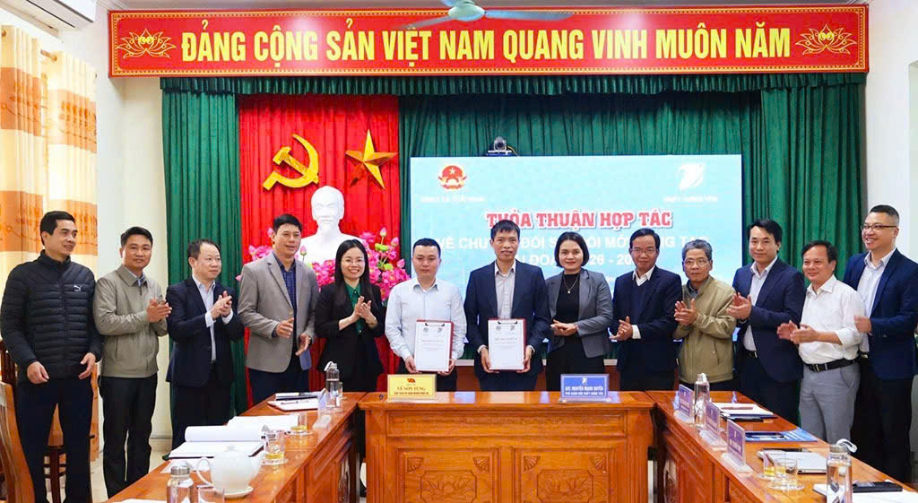 Xã Thái Ninh và Viễn thông Hưng Yên ký kết thỏa thuận hợp tác về chuyển đổi số