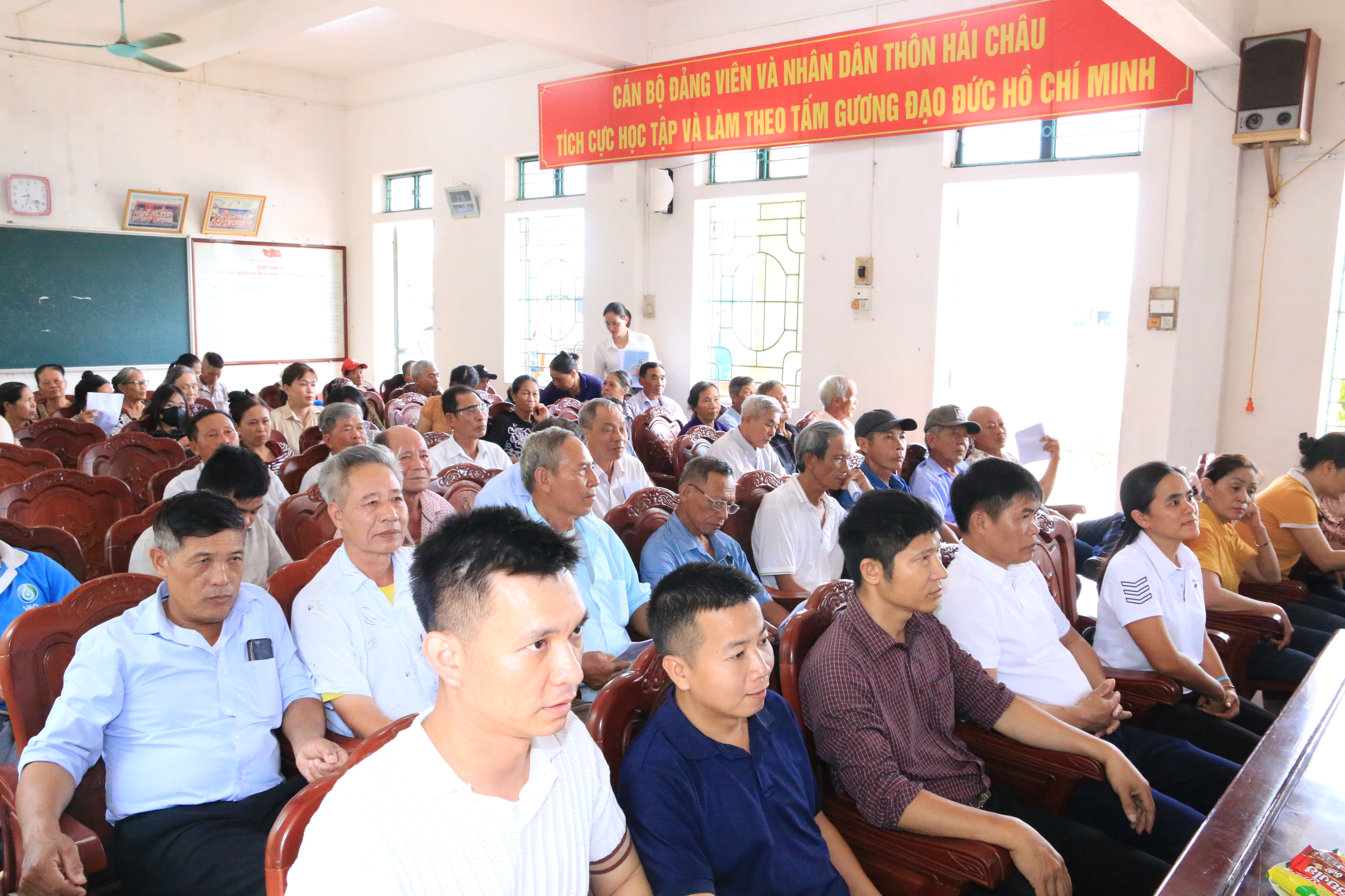 Chuyển giao giải pháp sinh học thúc đẩy nuôi trồng thủy sản bền vững