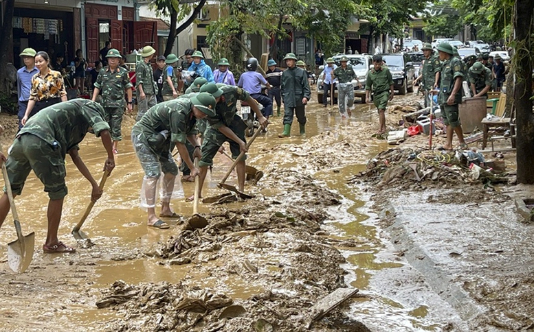 Thủ tướng yêu cầu nhanh chóng khắc phục hậu quả bão số 3 và mưa lũ