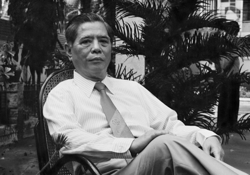 Kỷ niệm 110 năm Ngày sinh Tổng Bí thư Nguyễn Văn Linh (1-7-1915 / 1-7-2025) Trọn vẹn với lý tưởng cộng sản, tận hiến vì sự nghiệp cách mạng - Bài 2: Làm sâu sắc hơn quan điểm phát triển kinh tế tư nhân