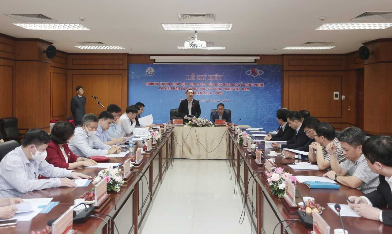 Khoa học, Công nghệ và Đổi mới sáng tạo – hướng ứng dụng thực tiễn, phục vụ phát triển kinh tế đất n